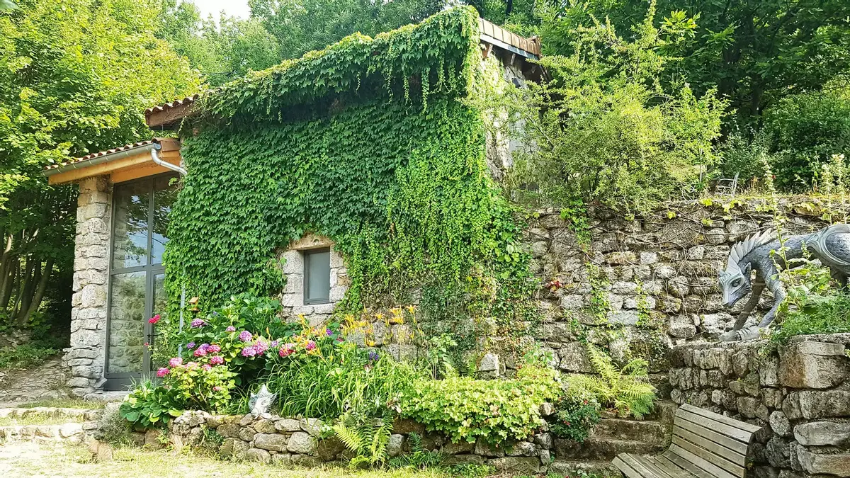 Les Cabanes du Loup Bleu - Cabanes insolites en Ardèche