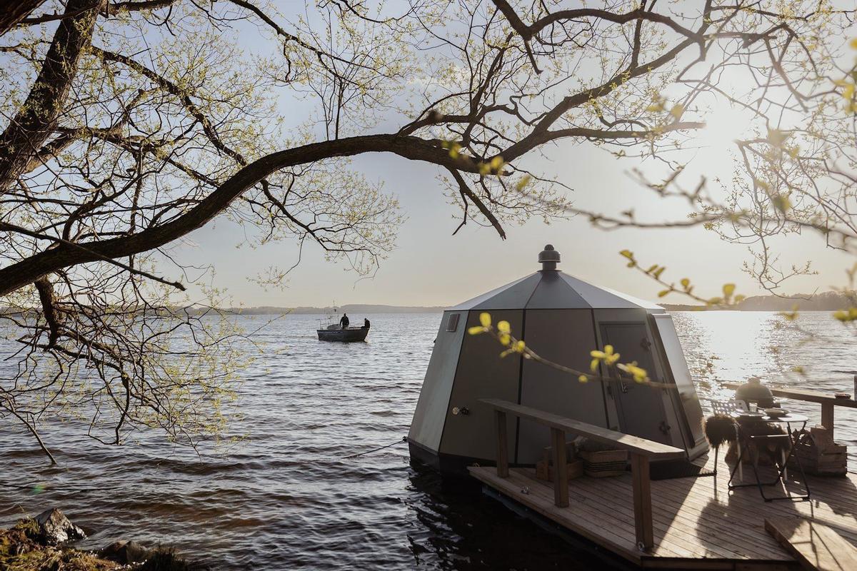 Yggdrasil Igloo Water Huts