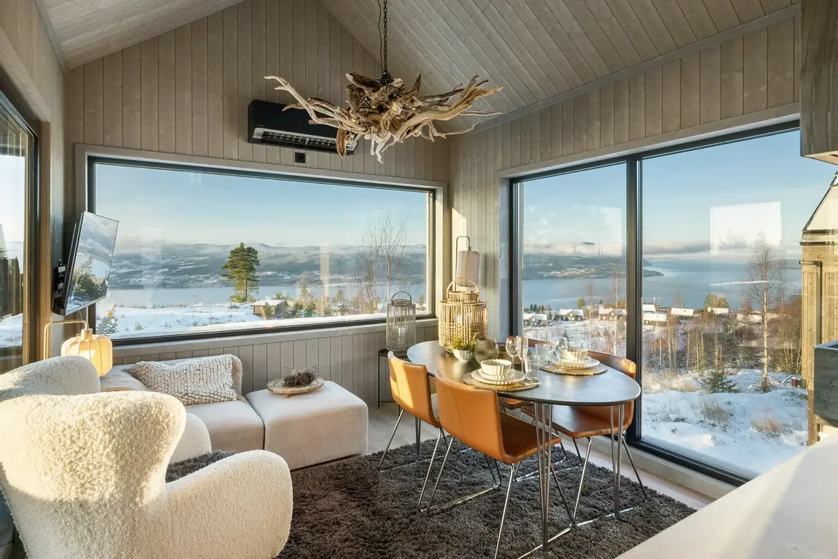 Fugleredet 4 - 30 min fra OSL - Utsikt - Fullt bad - Kjøkken - Elbillader